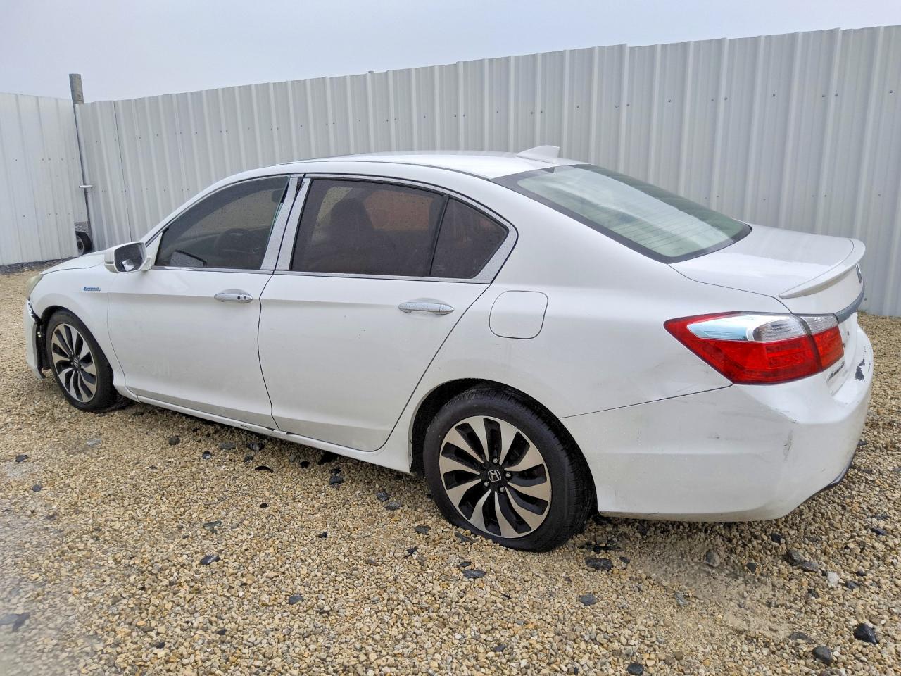 2015 HONDA ACCORD HYBRID EXL — снимка 2