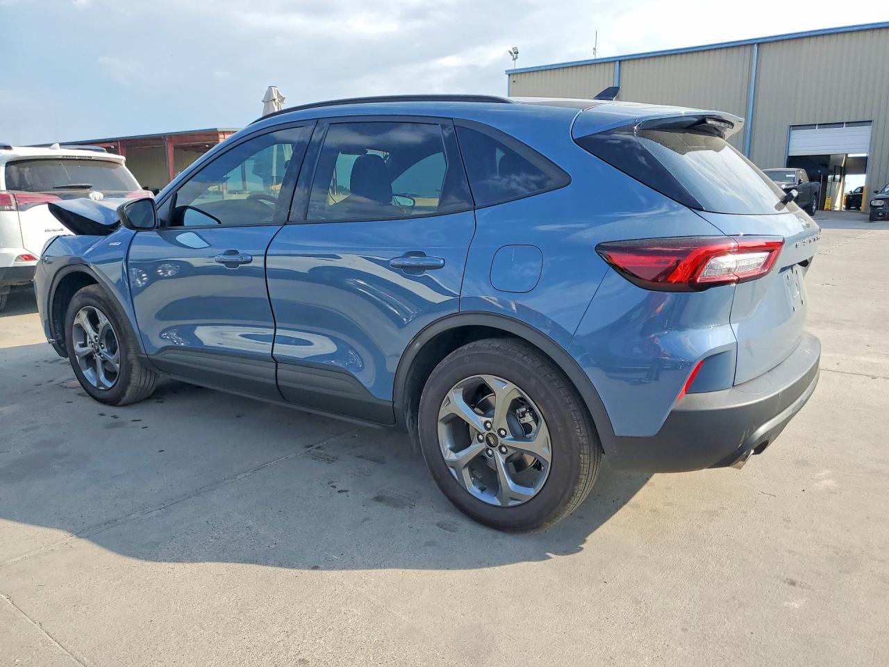 2026 FORD ESCAPE ST LINE — photo 2