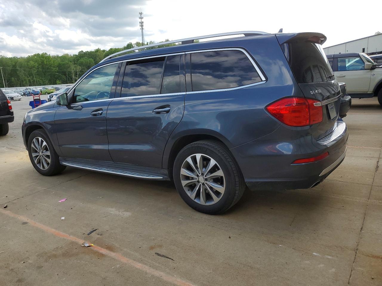 2015 MERCEDES-BENZ GL 450 4MATIC — снимка 2