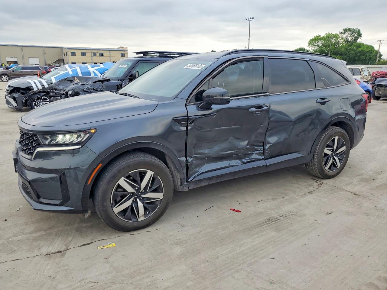 2022 KIA SORENTO S