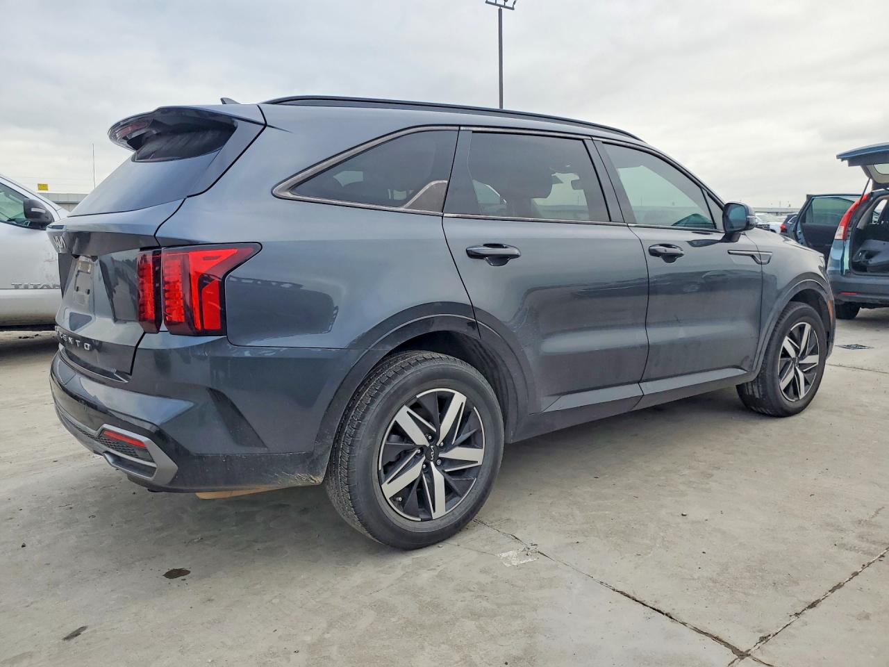 2022 KIA SORENTO S — снимка 3