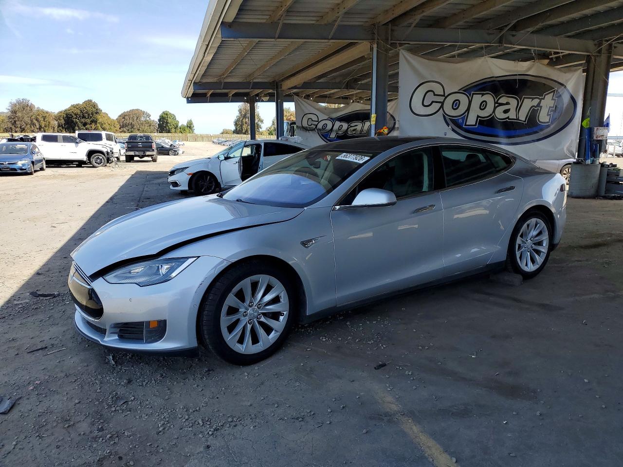 2015 TESLA MODEL S