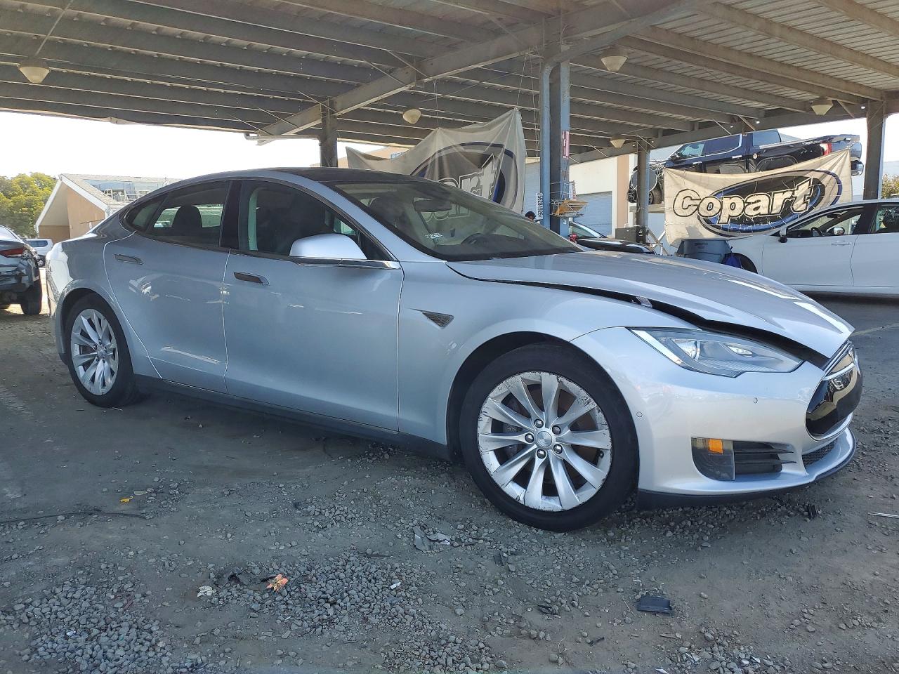 2015 TESLA MODEL S — снимка 4