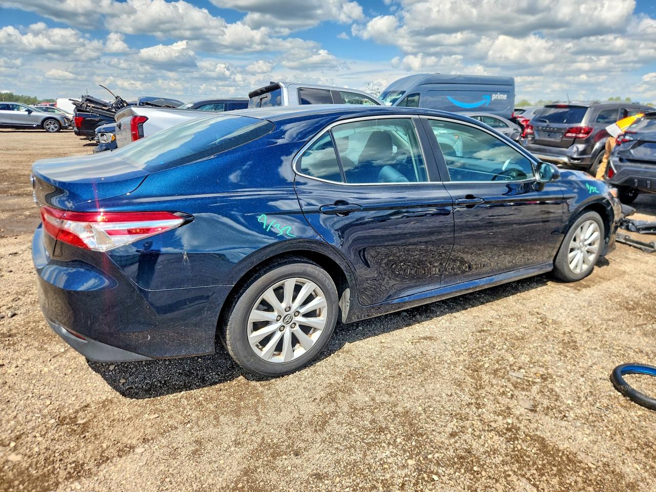 2018 TOYOTA CAMRY LE — снимка 3