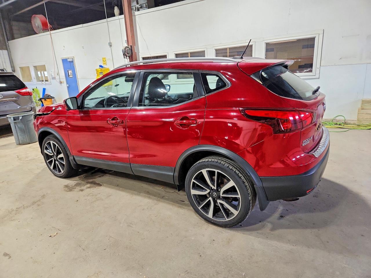 2018 NISSAN ROGUE SPORT SL — снимка 2