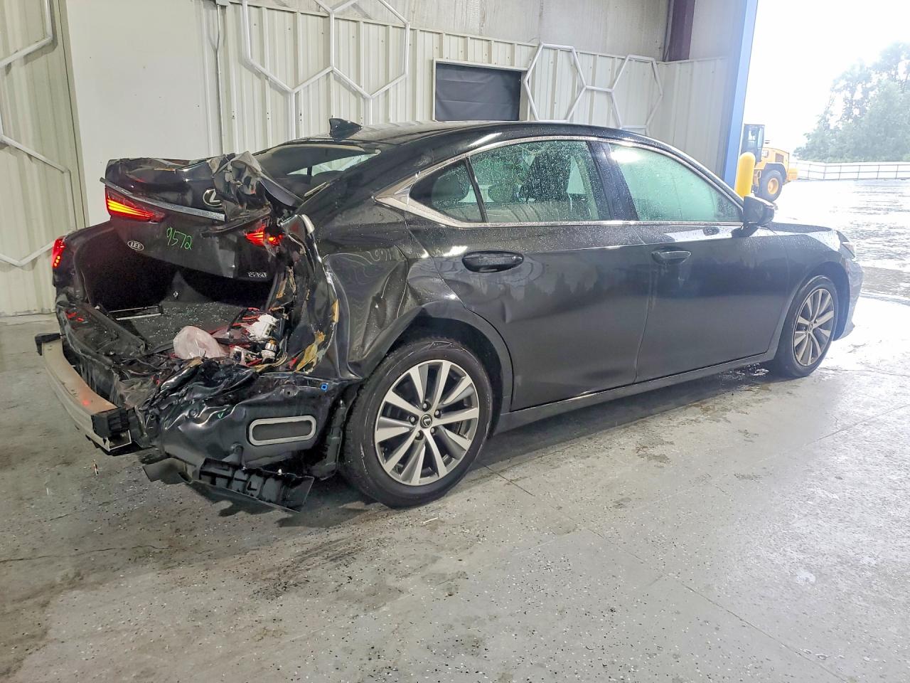 2021 LEXUS ES 350 — снимка 3