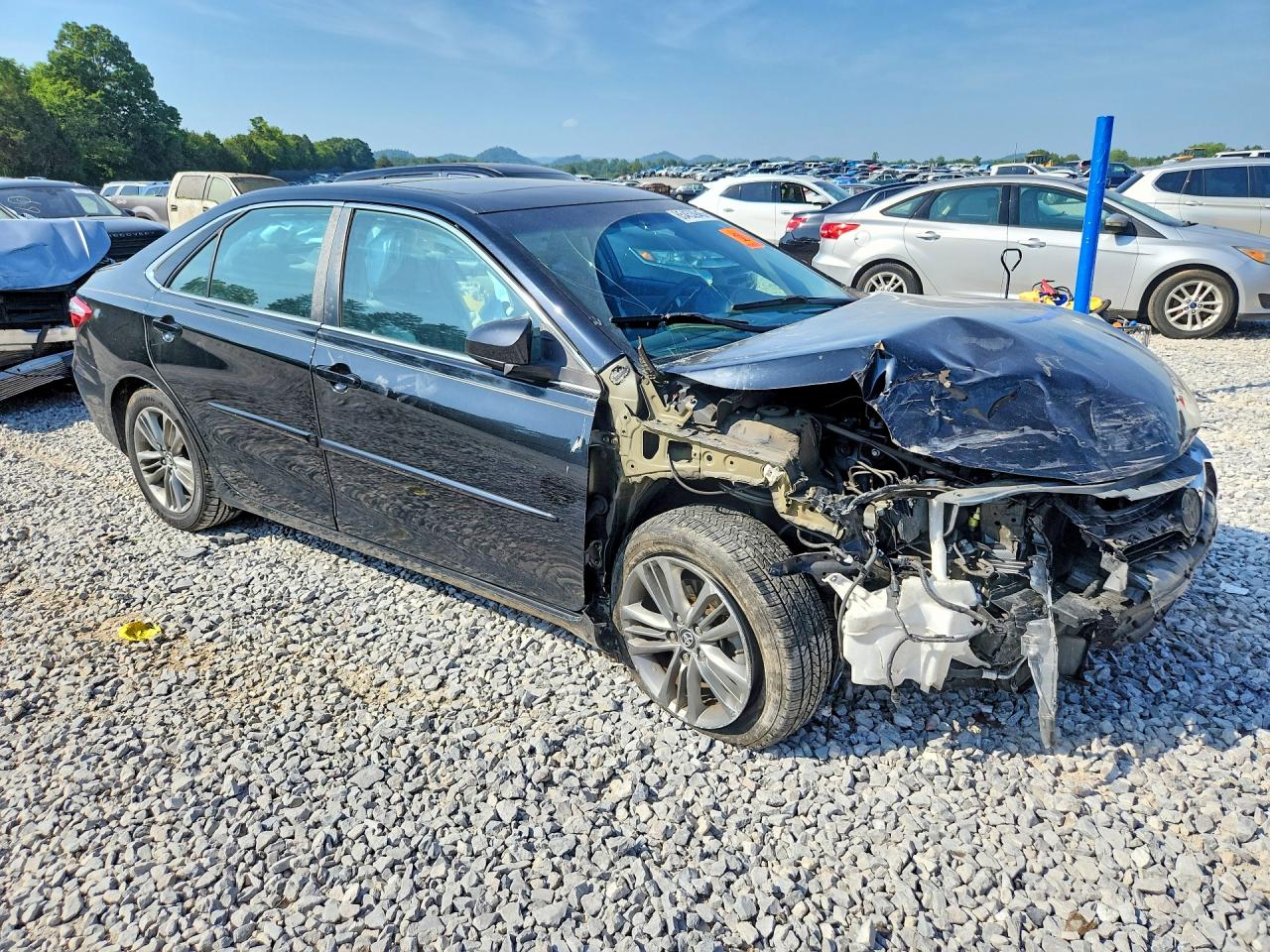 2017 TOYOTA CAMRY SE — снимка 4
