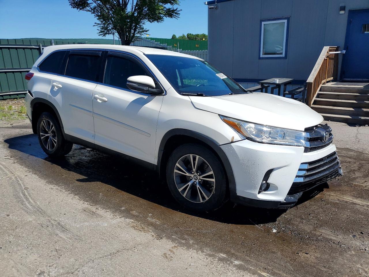 2019 TOYOTA HIGHLANDER LE — снимка 4