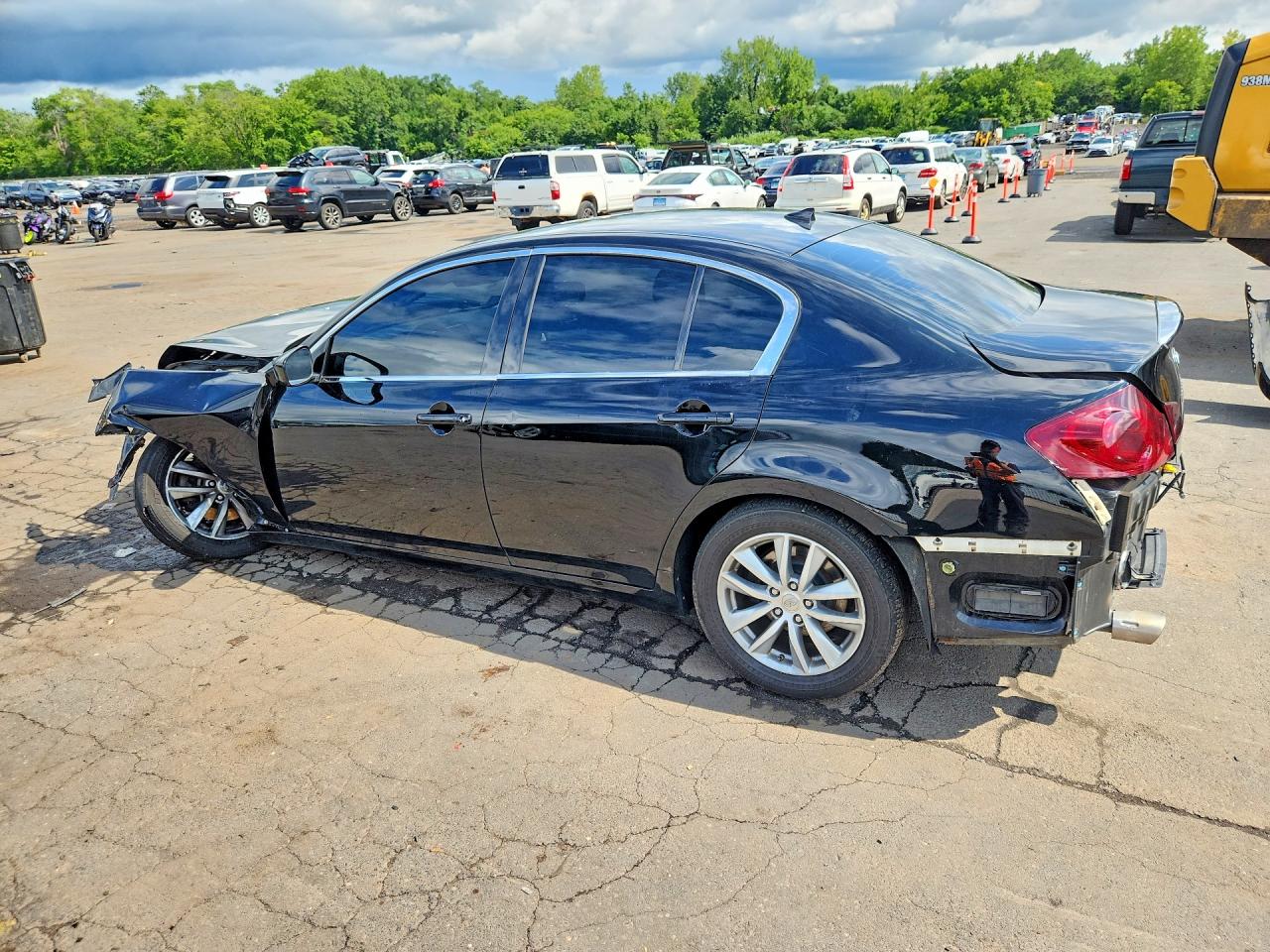 2013 INFINITI G37 SEDAN X — снимка 2