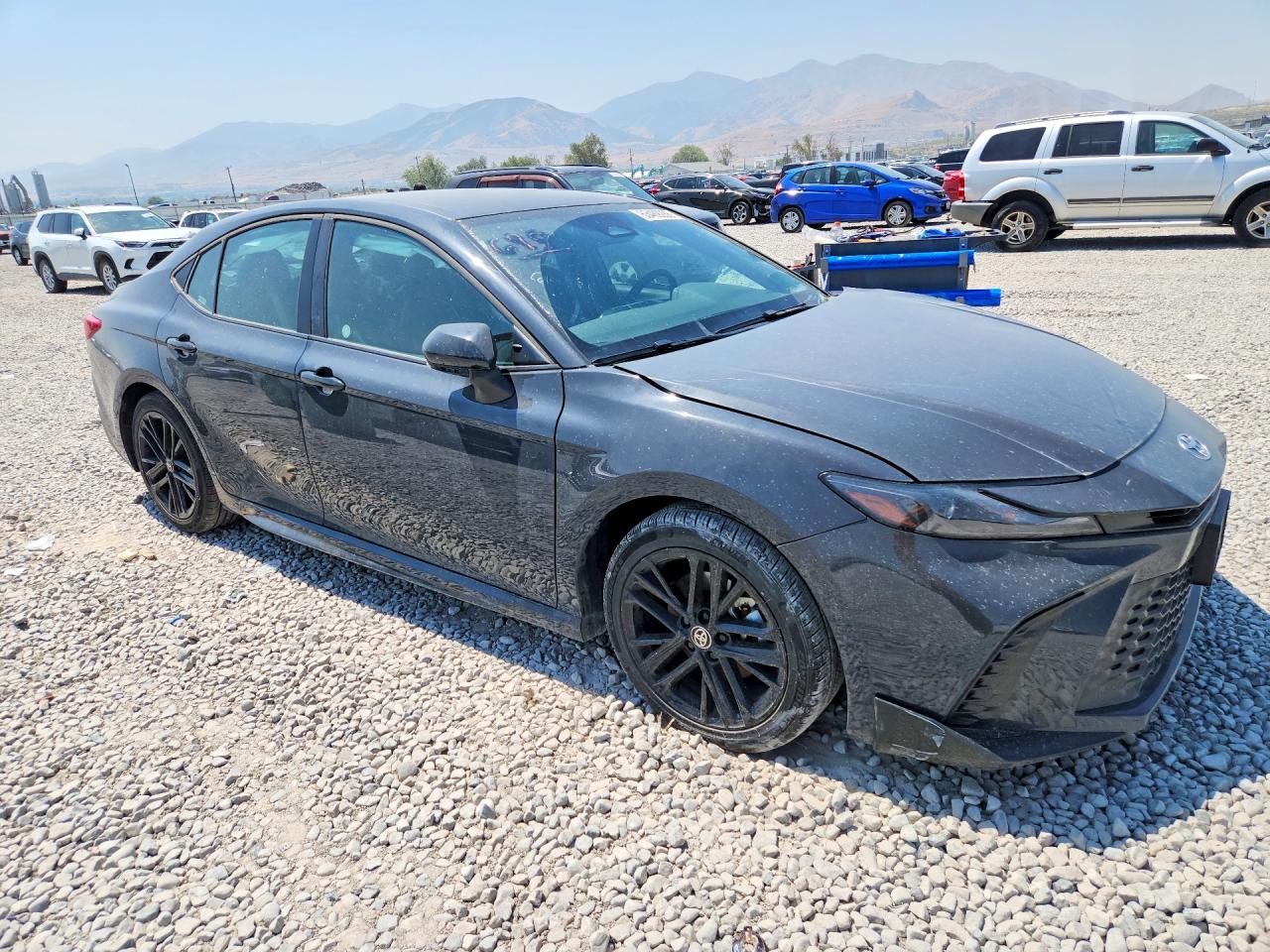 2025 TOYOTA CAMRY SE — снимка 4