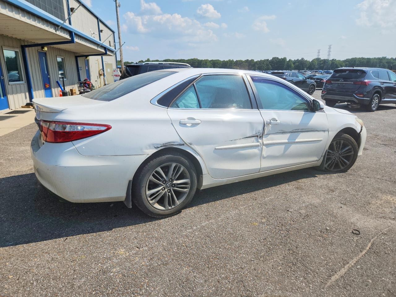 2015 TOYOTA CAMRY SE — снимка 3