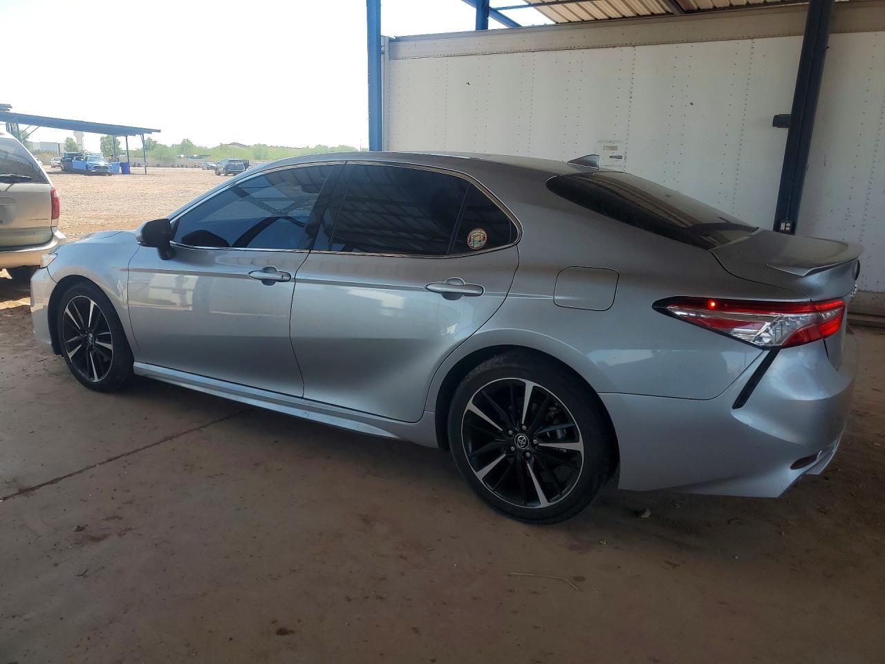 2020 TOYOTA CAMRY XSE — снимка 2
