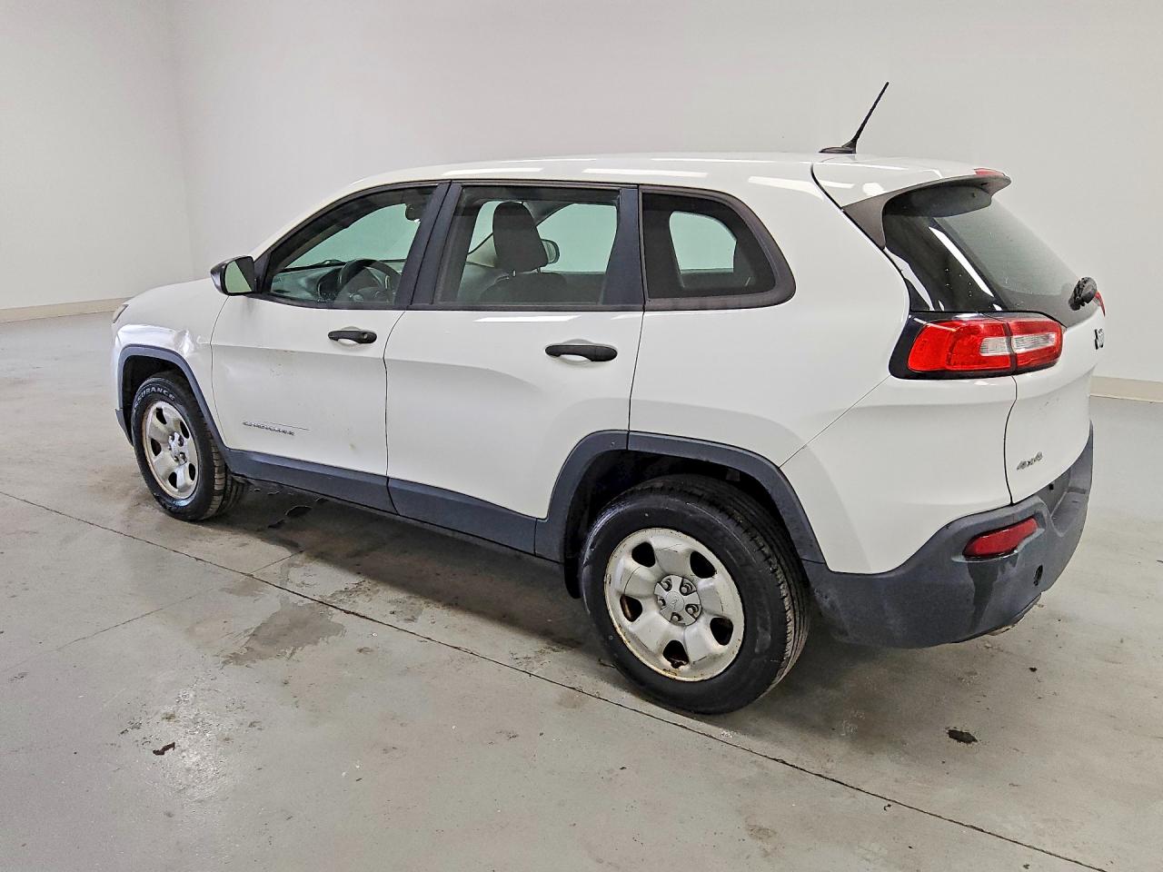 2015 JEEP CHEROKEE SPORT — снимка 2