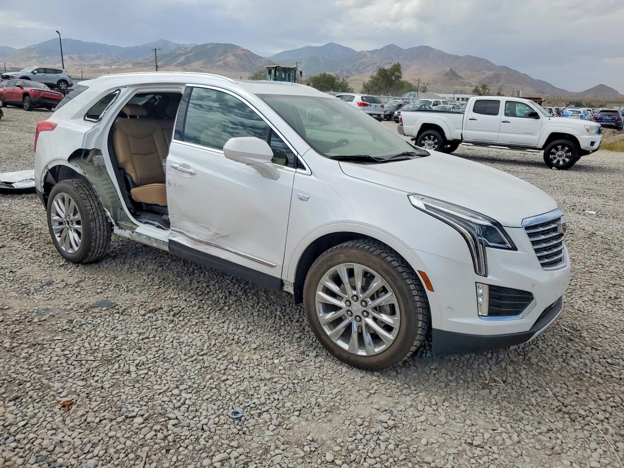 2019 CADILLAC XT5 PLATINUM — снимка 4