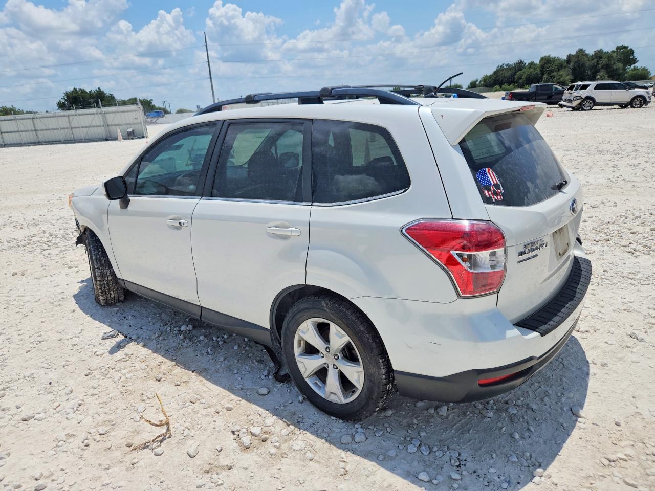 2015 SUBARU FORESTER 2.5I LIMITED — снимка 2