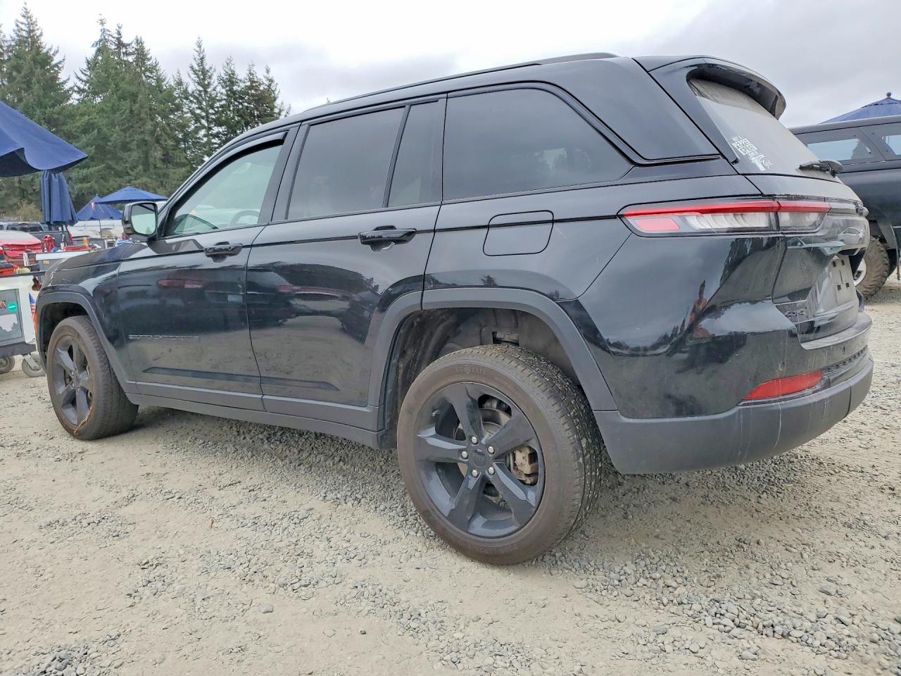 2023 JEEP GRAND CHEROKEE LAREDO — снимка 2