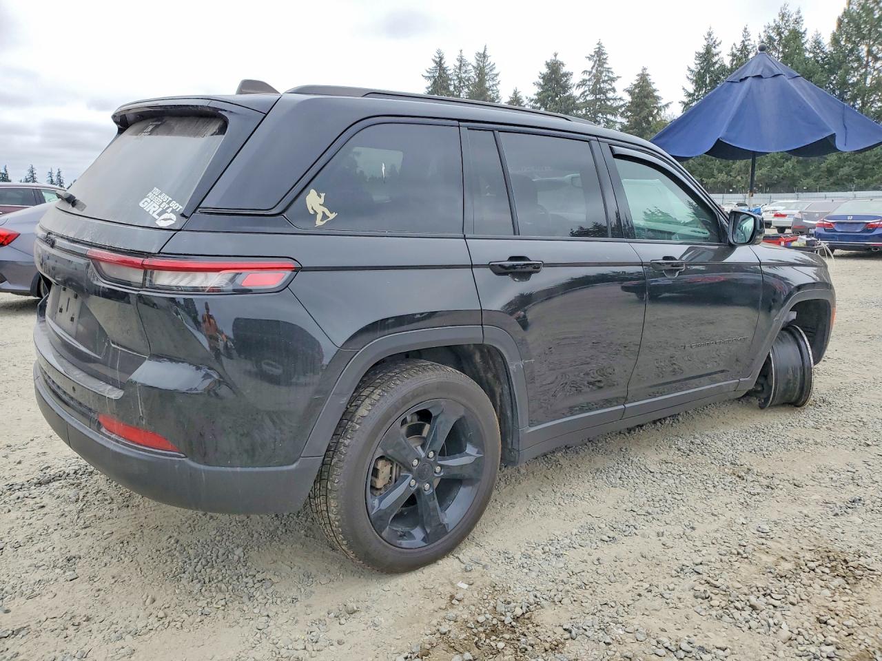 2023 JEEP GRAND CHEROKEE LAREDO — снимка 3