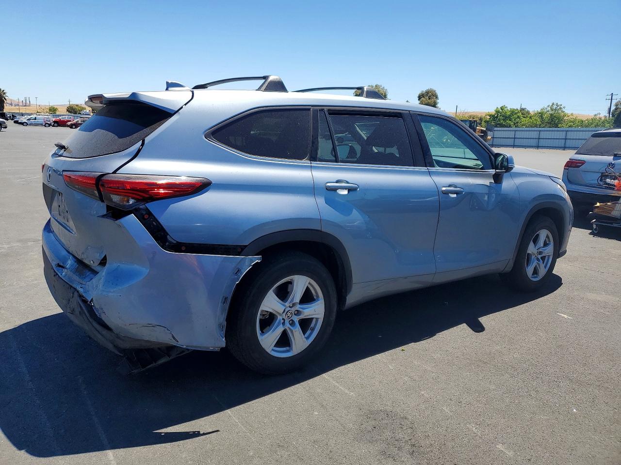 2020 TOYOTA HIGHLANDER LE — снимка 3
