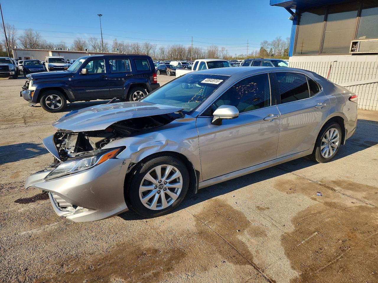 2019 TOYOTA CAMRY LE