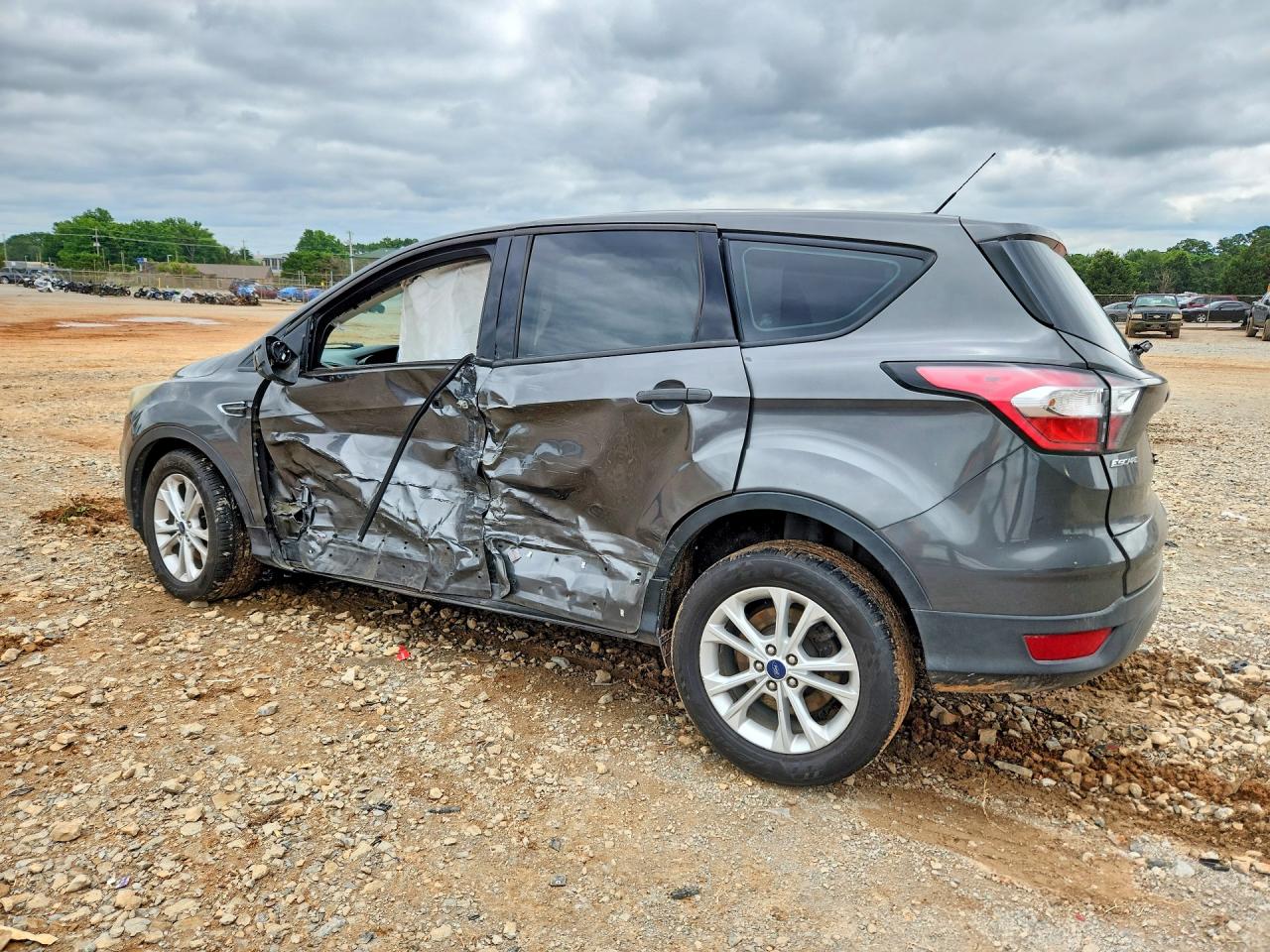 2018 FORD ESCAPE S — снимка 2