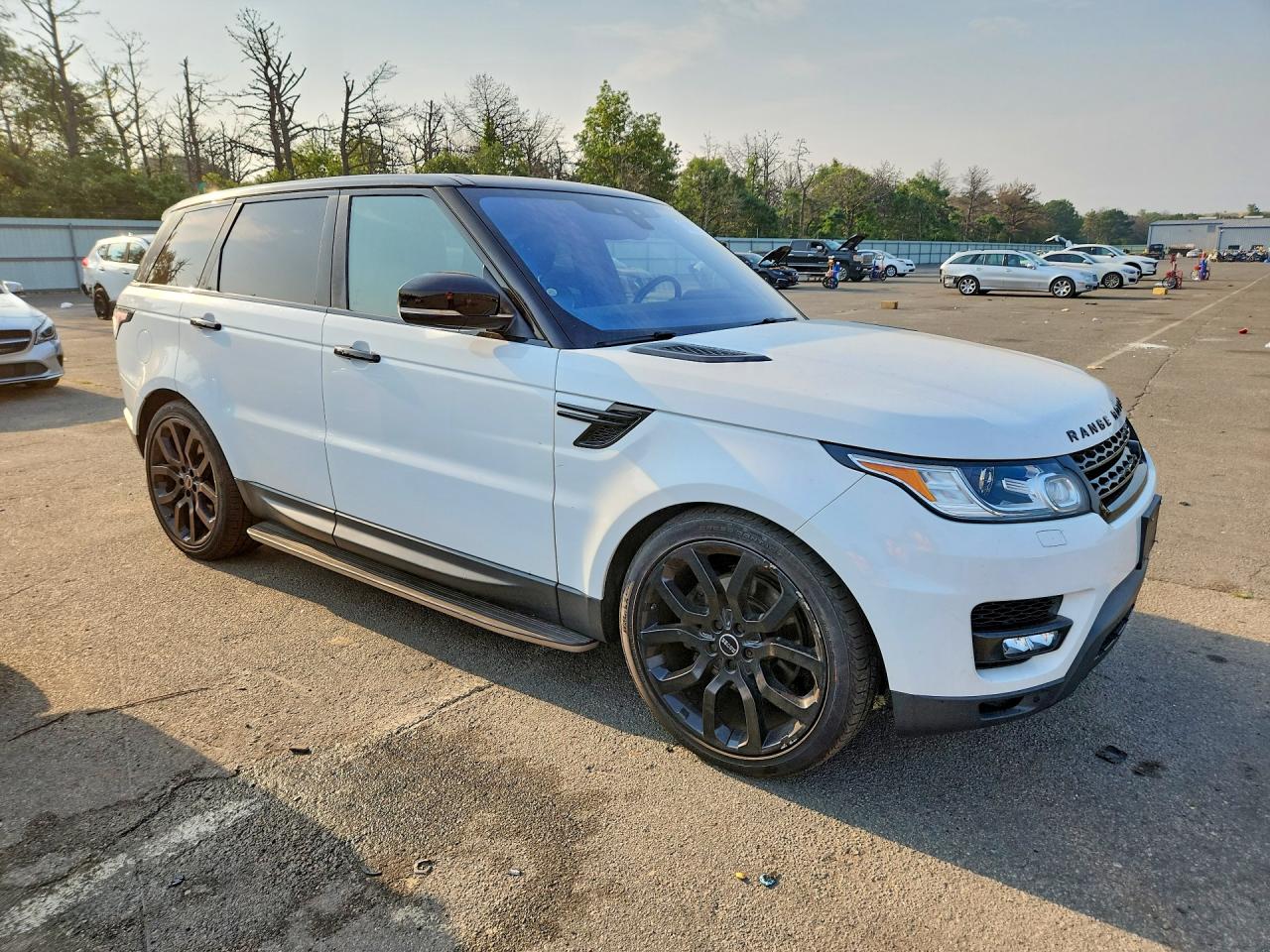 2017 LAND ROVER RANGE ROVER SPORT HSE — снимка 4