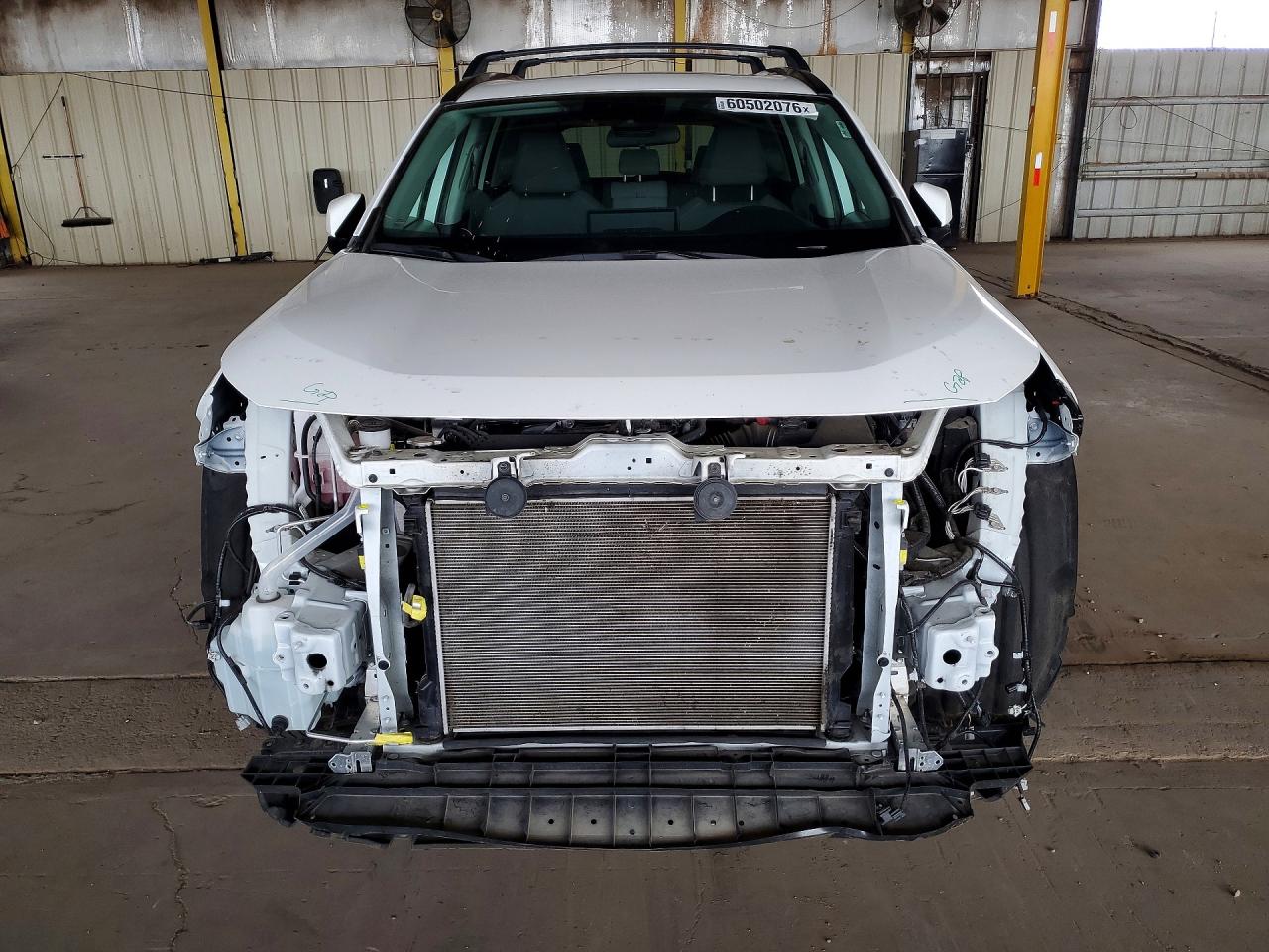 2025 TOYOTA RAV4 XLE — снимка 5
