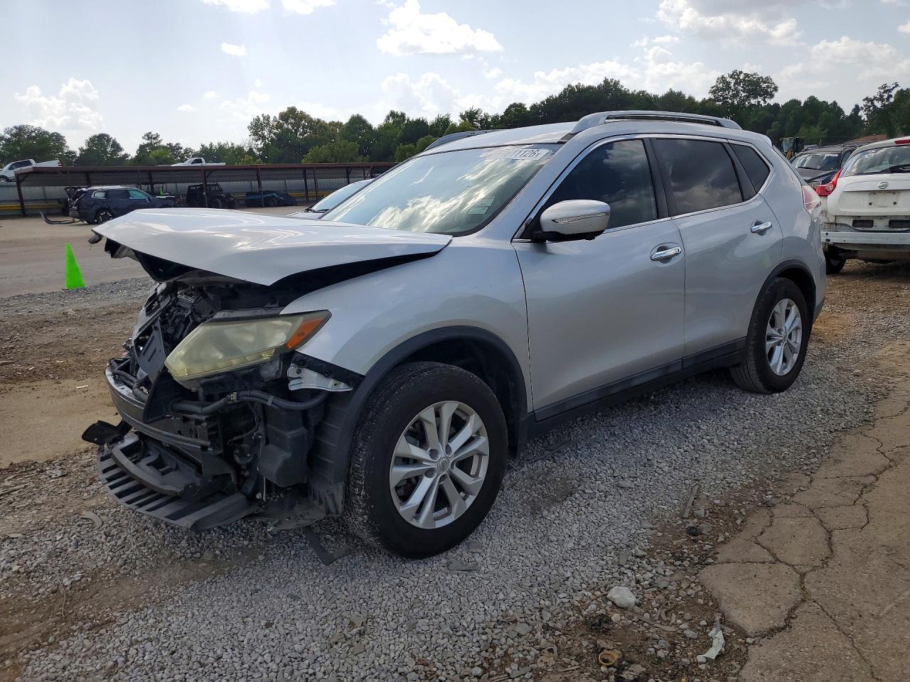 2015 NISSAN ROGUE SV