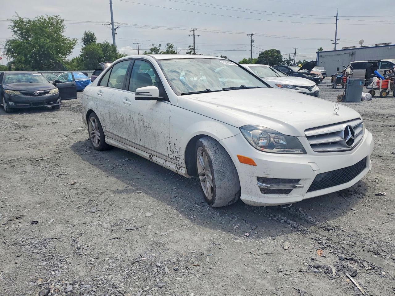 2013 MERCEDES-BENZ C 250 — снимка 4