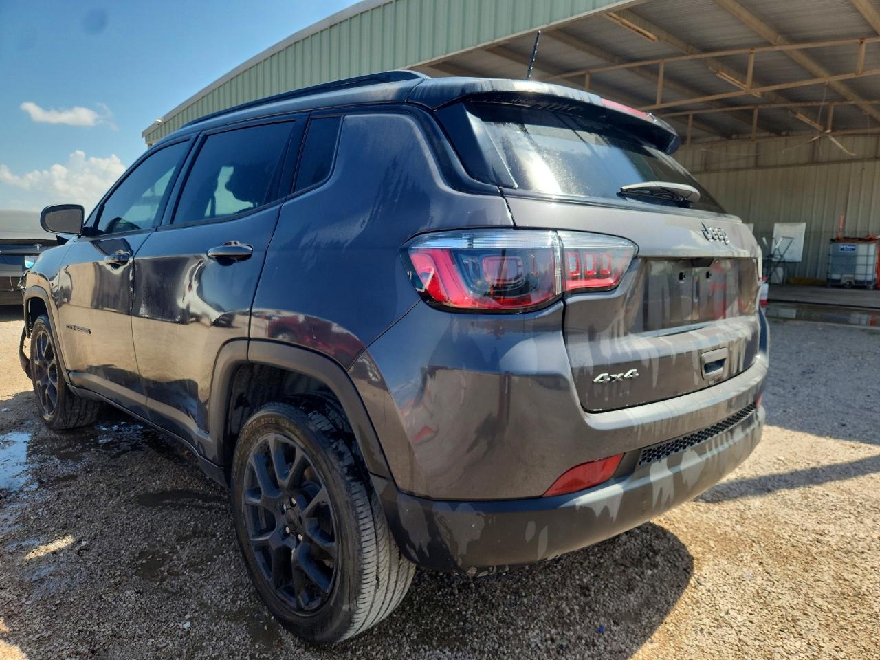 2024 JEEP COMPASS LATITUDE — снимка 2