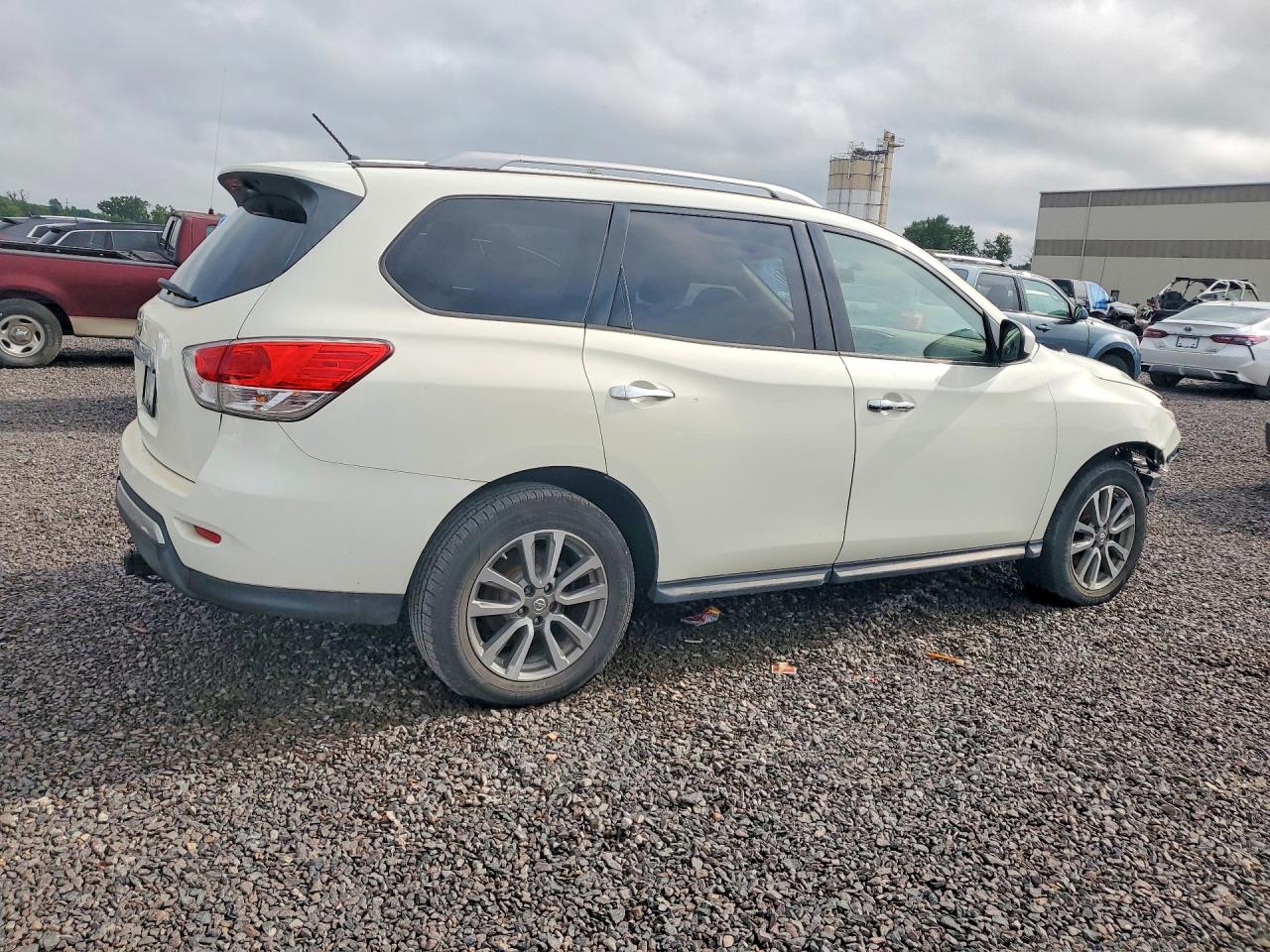2016 NISSAN PATHFINDER S — снимка 3