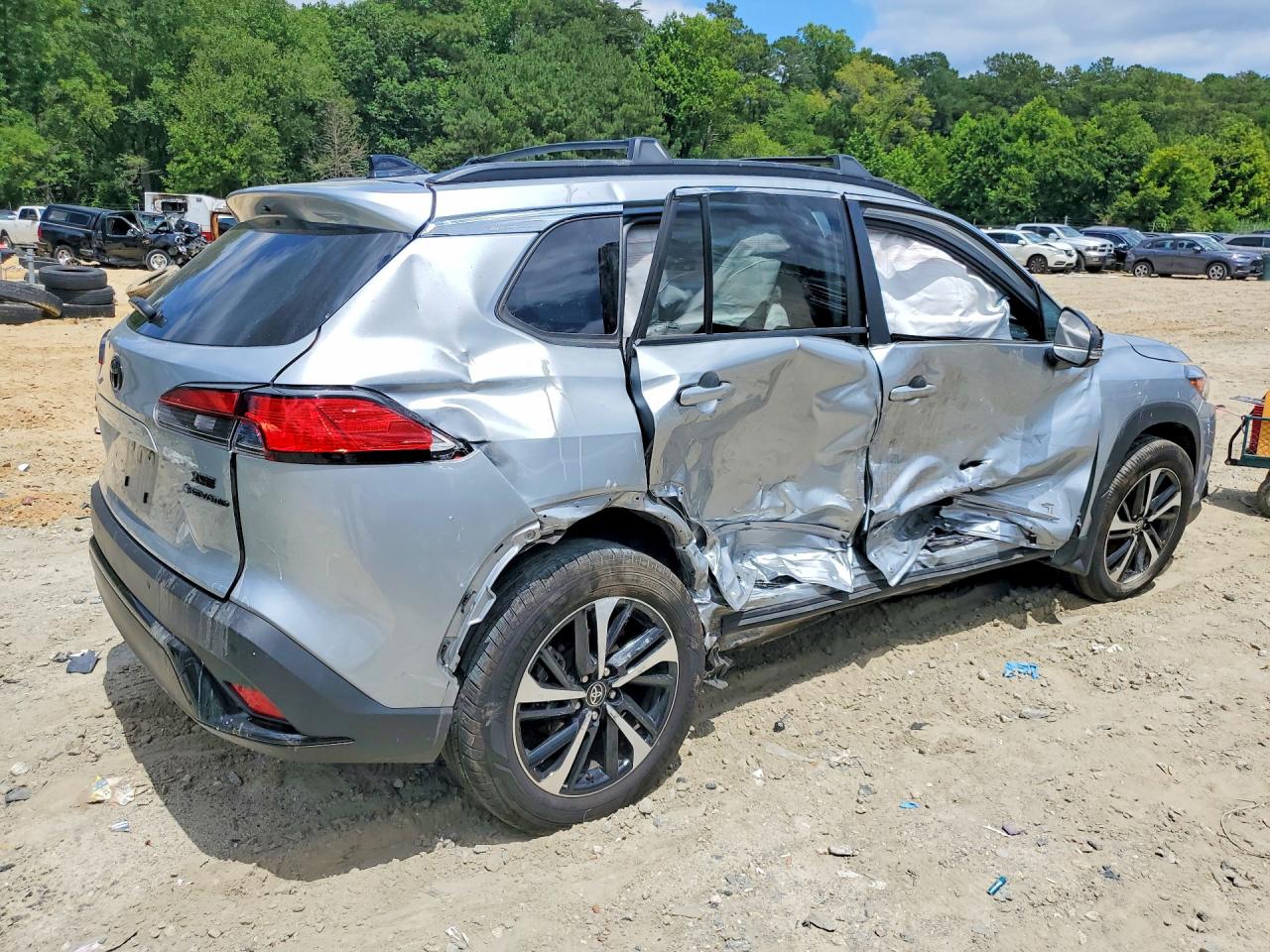 2025 TOYOTA COROLLA CROSS HYBRID XSE — снимка 3