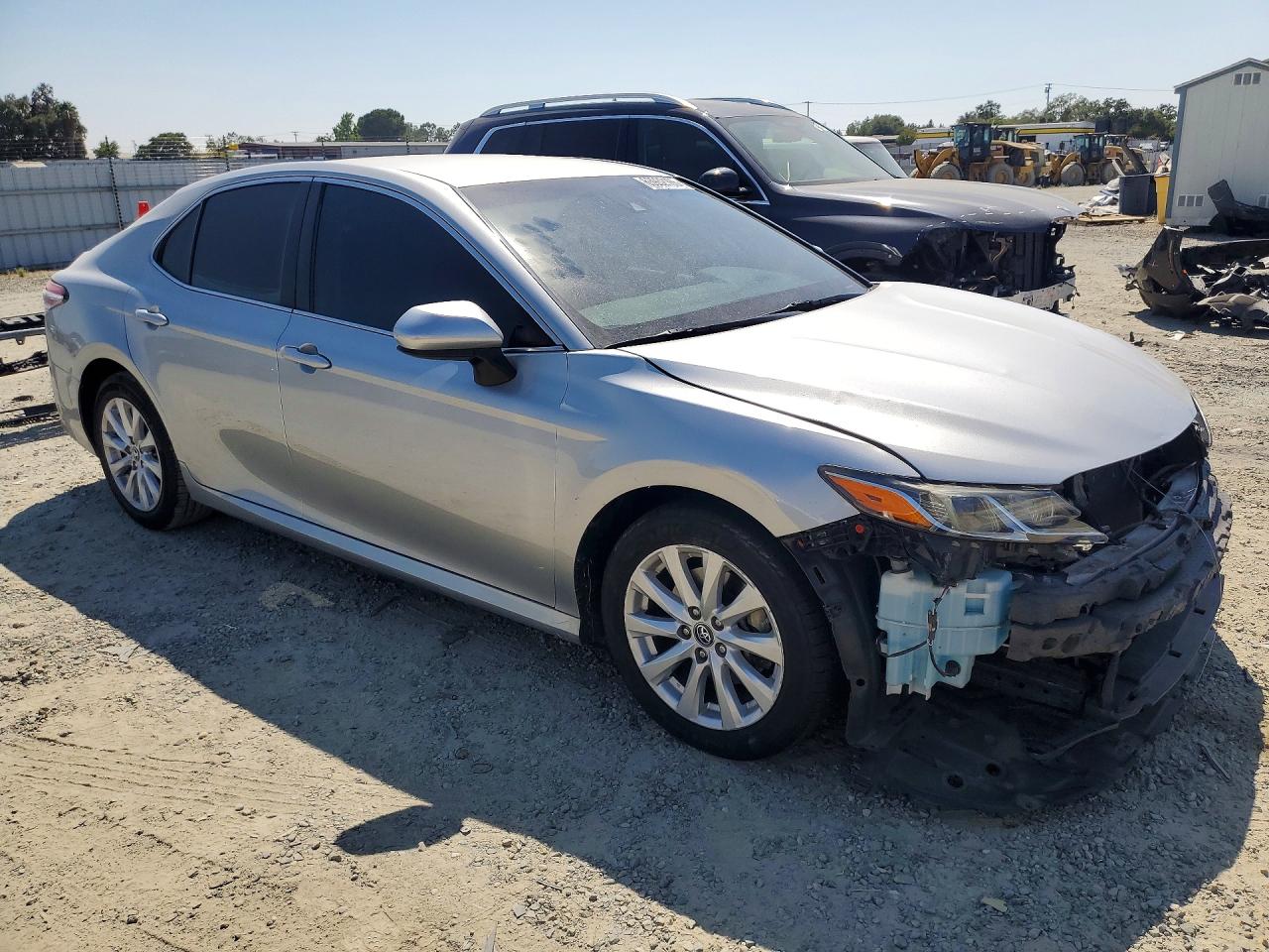 2018 TOYOTA CAMRY LE — снимка 4
