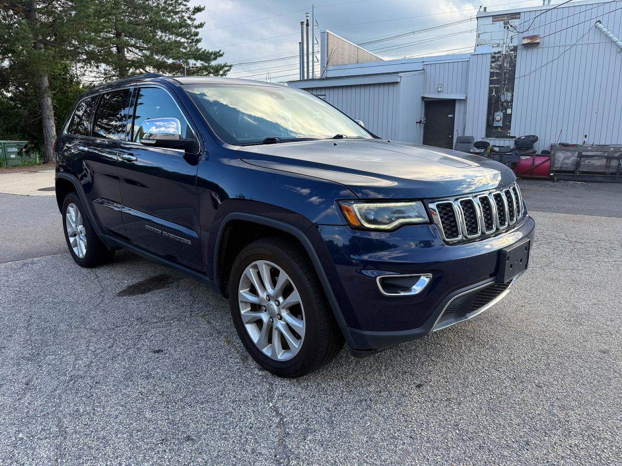 2017 JEEP GRAND CHEROKEE LIMITED — снимка 2