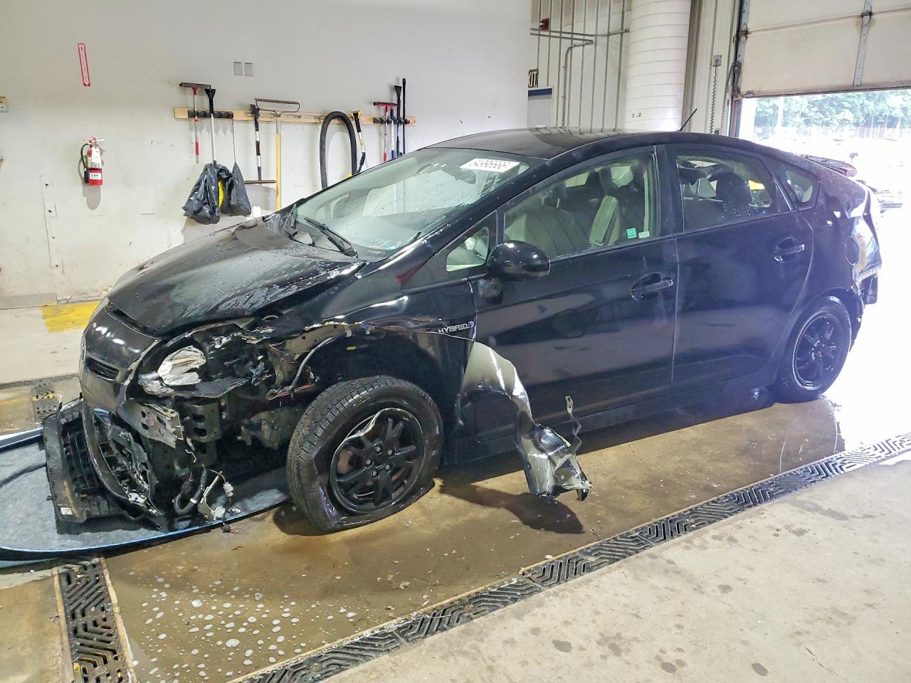 2015 TOYOTA PRIUS TWO