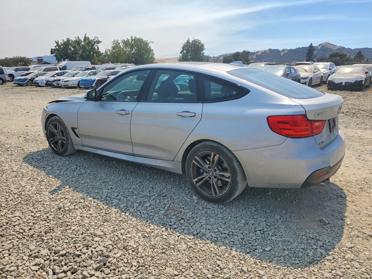 2014 BMW 328 XIGT — снимка 2