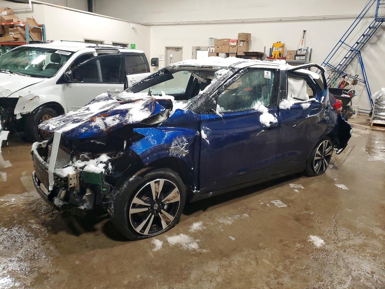 2018 NISSAN KICKS S