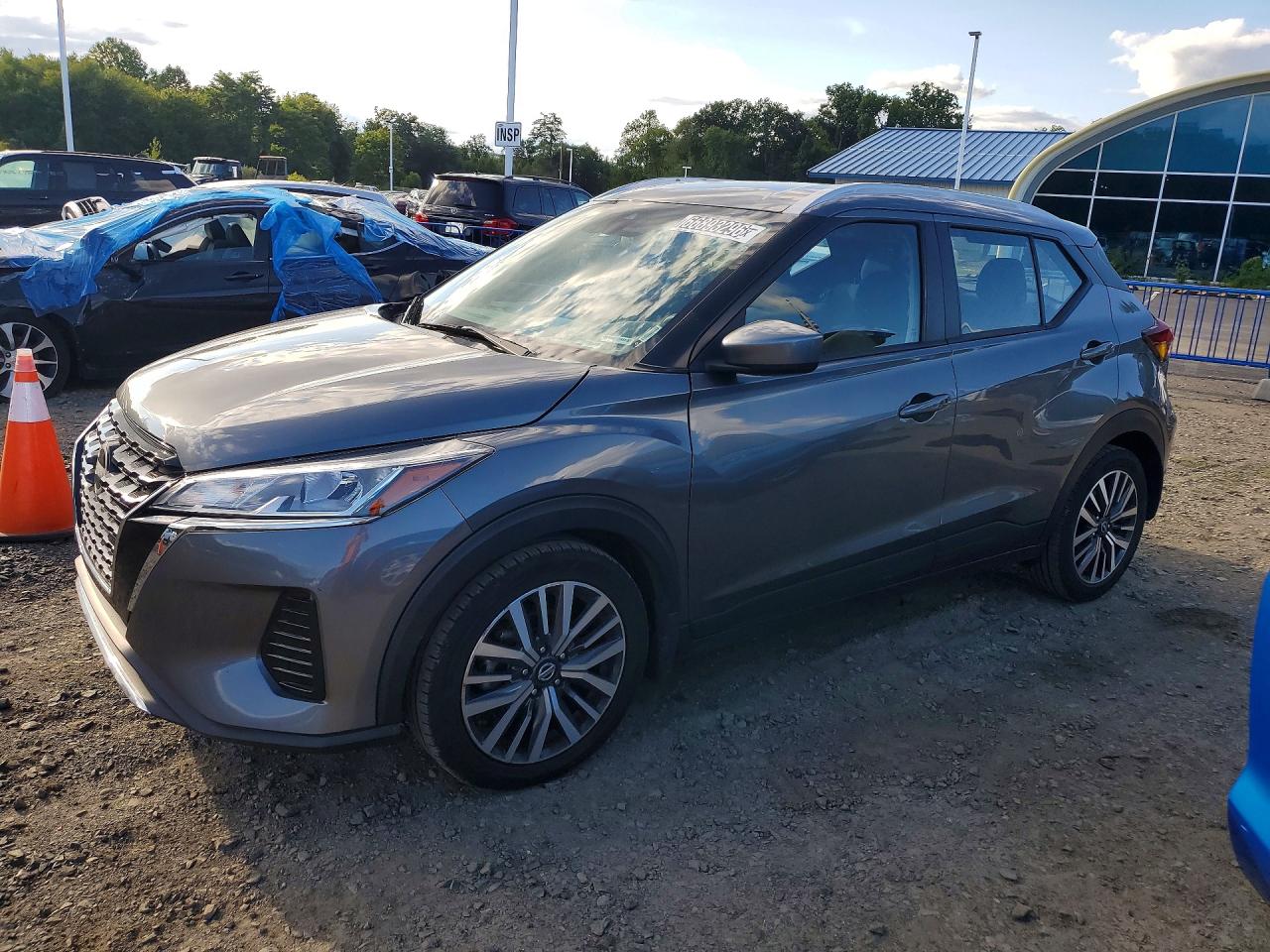 2023 NISSAN KICKS SV