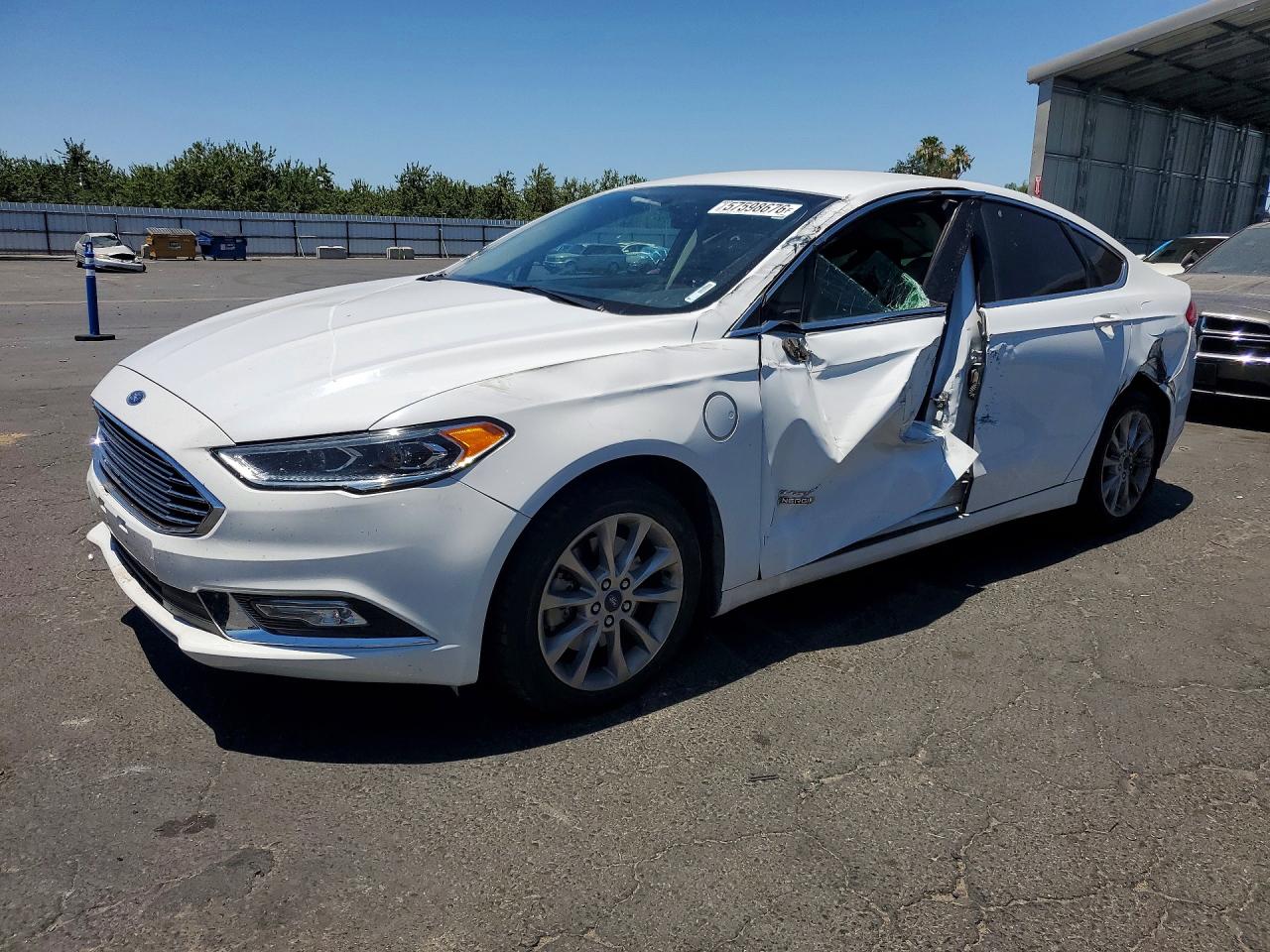 2017 FORD FUSION SE PHEV