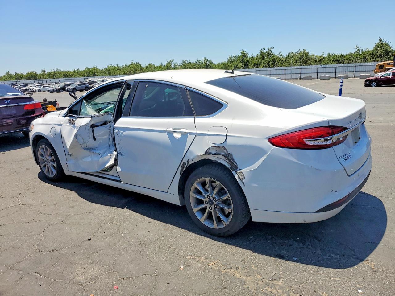 2017 FORD FUSION SE PHEV — снимка 2