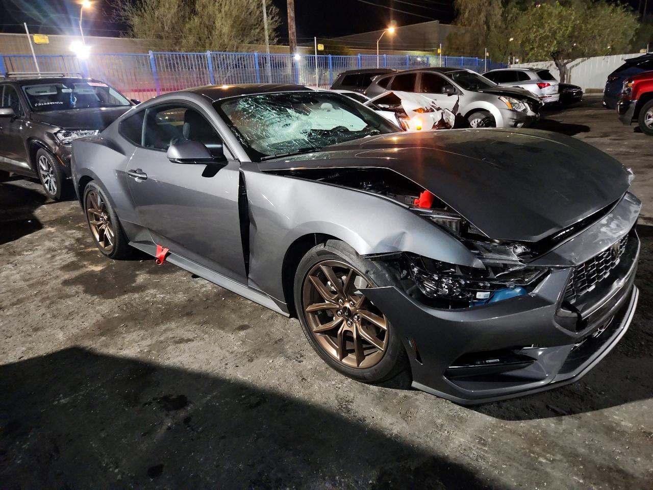 2026 FORD MUSTANG — снимка 4