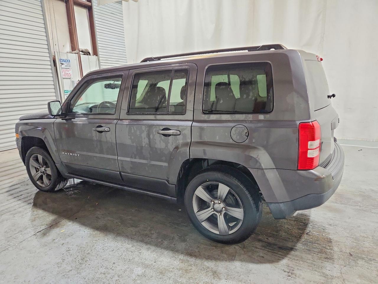 2015 JEEP PATRIOT LATITUDE — photo 2