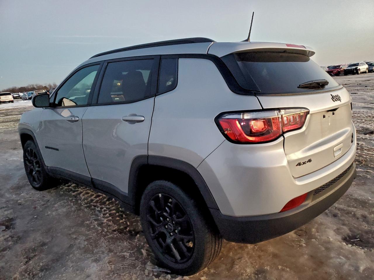 2025 JEEP COMPASS BASE — снимка 2