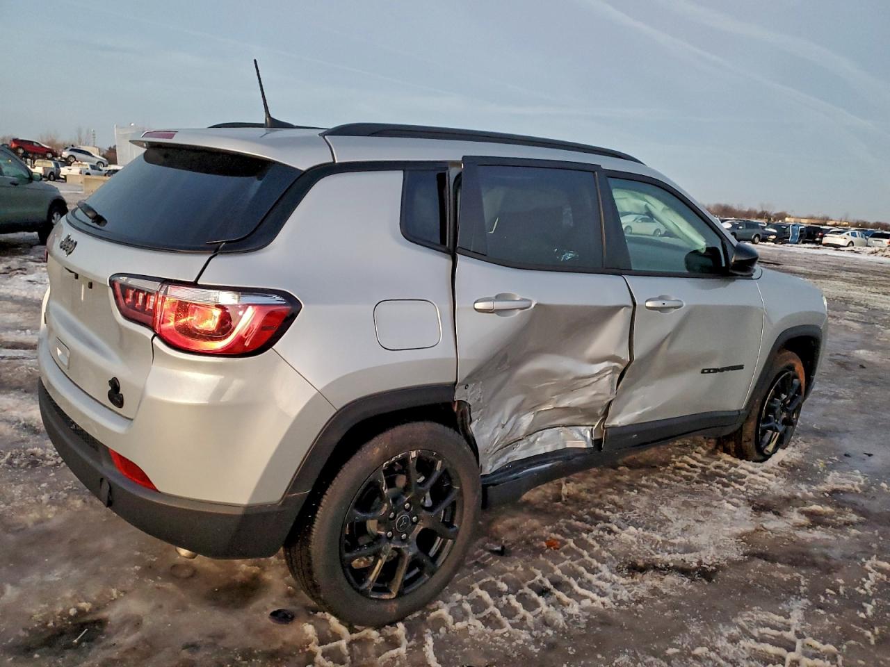 2025 JEEP COMPASS BASE — снимка 3