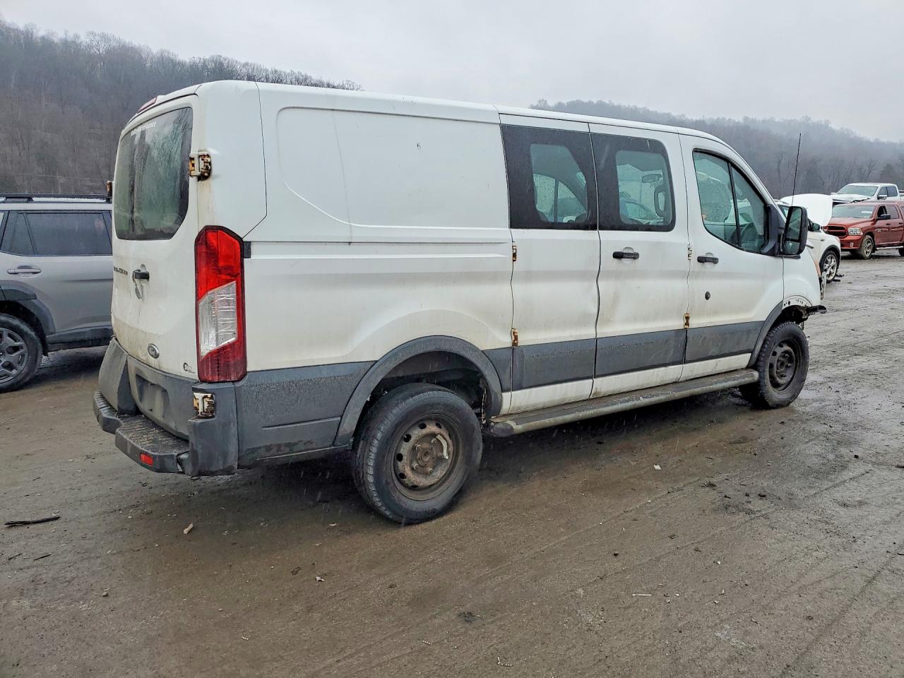 2015 FORD TRANSIT T-250 — снимка 3