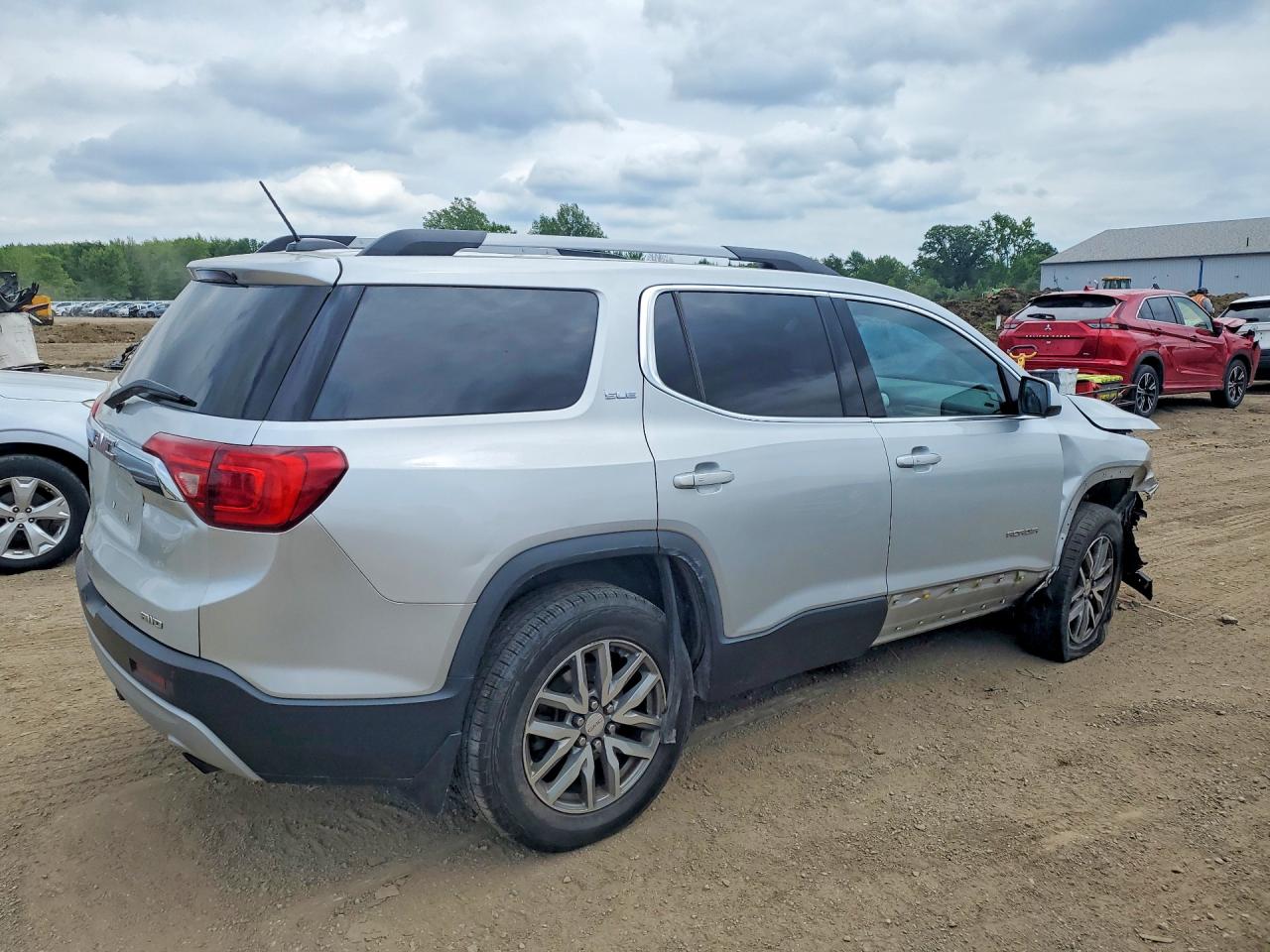 2017 GMC ACADIA SLE — снимка 3