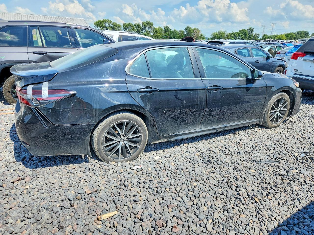 2023 TOYOTA CAMRY HYBRID SE — снимка 3