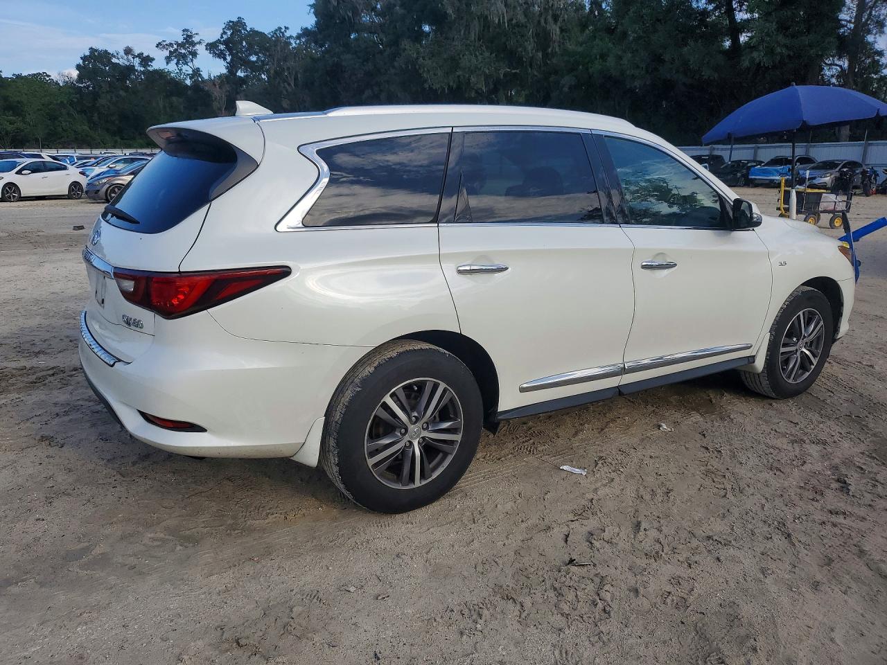 2020 INFINITI QX60 LUXE — снимка 3