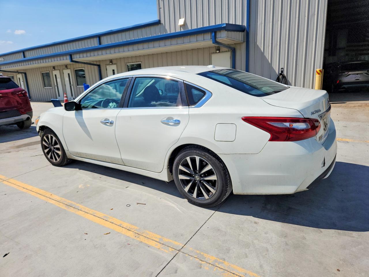 2018 NISSAN ALTIMA 2.5 SV — снимка 2
