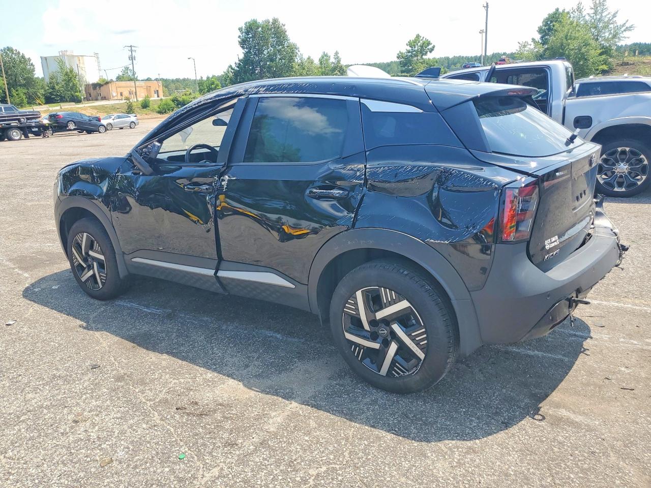 2026 NISSAN KICKS SV — снимка 2
