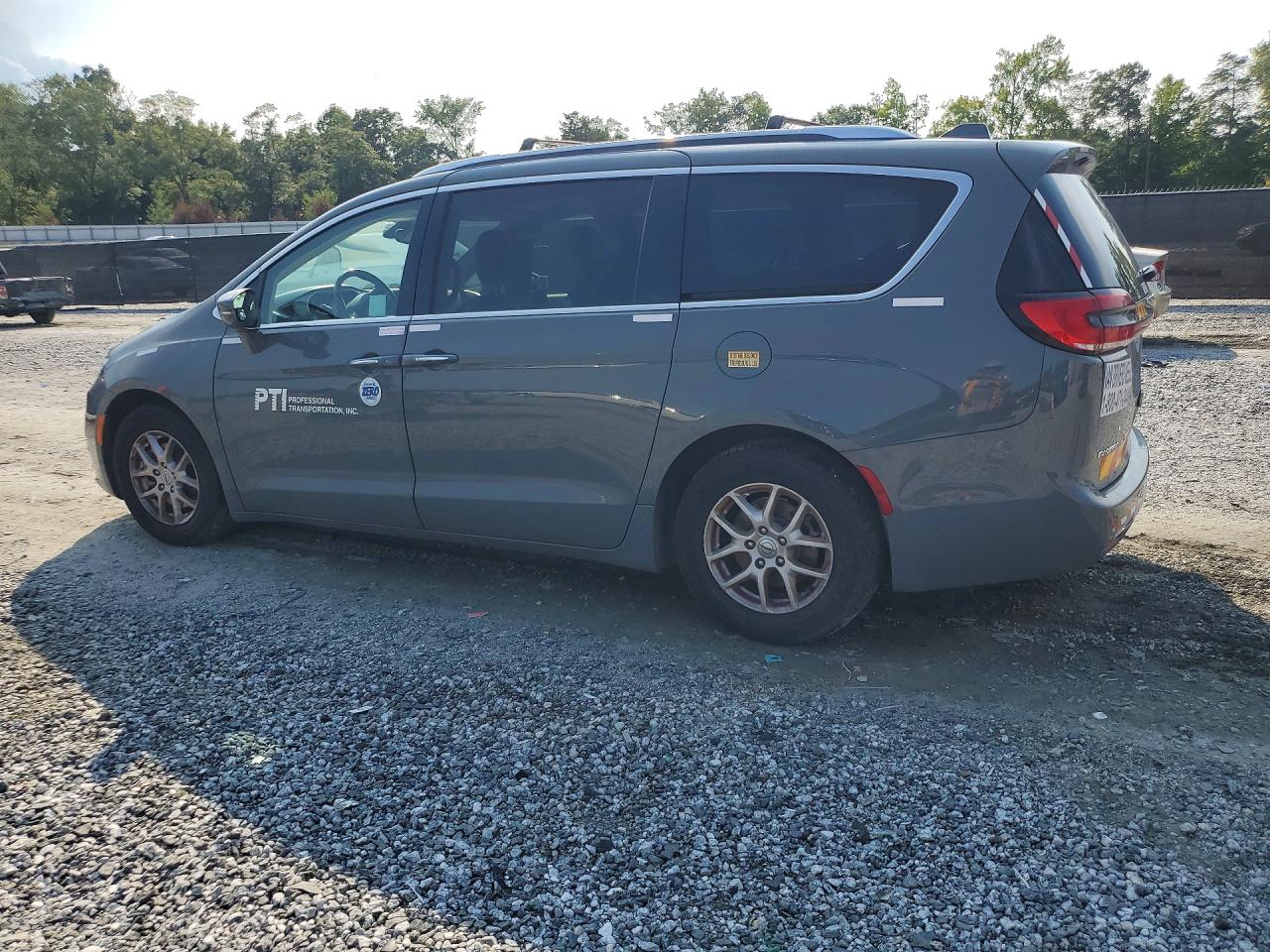 2021 CHRYSLER PACIFICA TOURING L — снимка 2